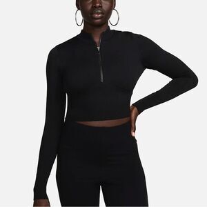 Buffbunny black quarter zip crop pullover